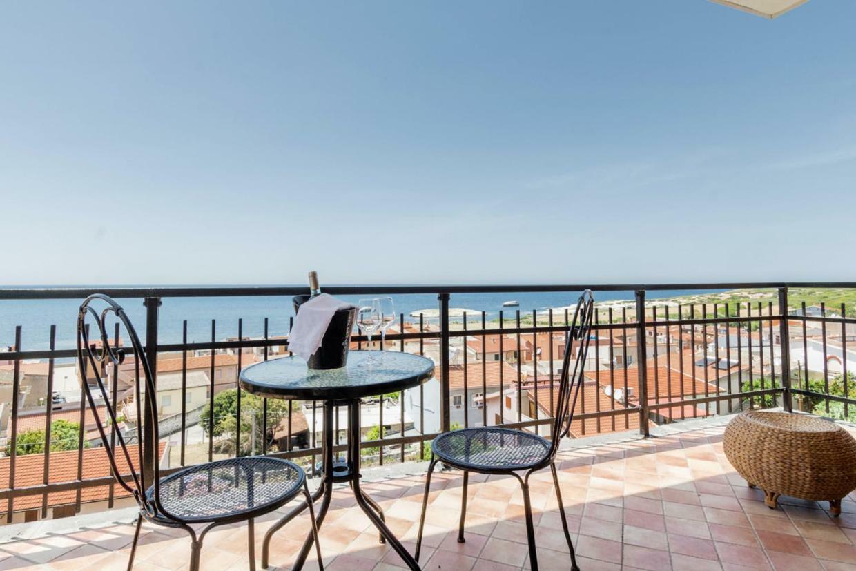 Mare Lughente Bed & Breakfast С'Аркиту Кулиери Екстериор снимка