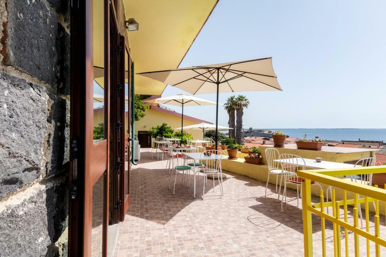 Mare Lughente Bed & Breakfast С'Аркиту Кулиери Екстериор снимка