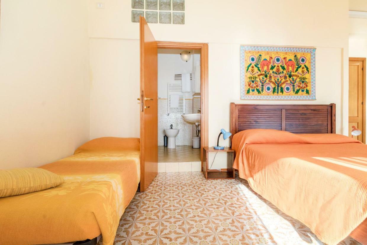Mare Lughente Bed & Breakfast С'Аркиту Кулиери Екстериор снимка